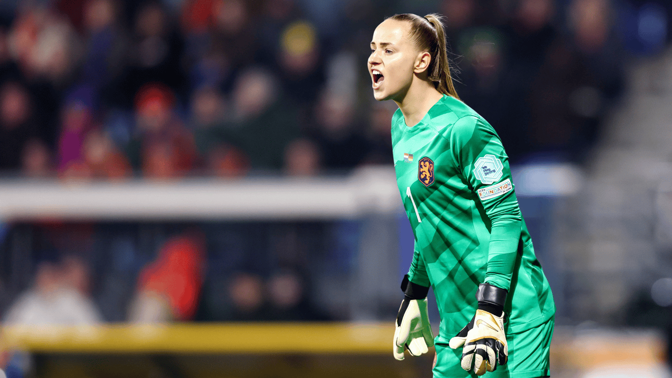 Daphne van Domselaar, Oranje Leeuwinnen, doelvrouw, Arsenal