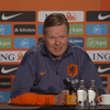 Bondscoach Ronald Koeman tijdens de persconferentie van Oranje