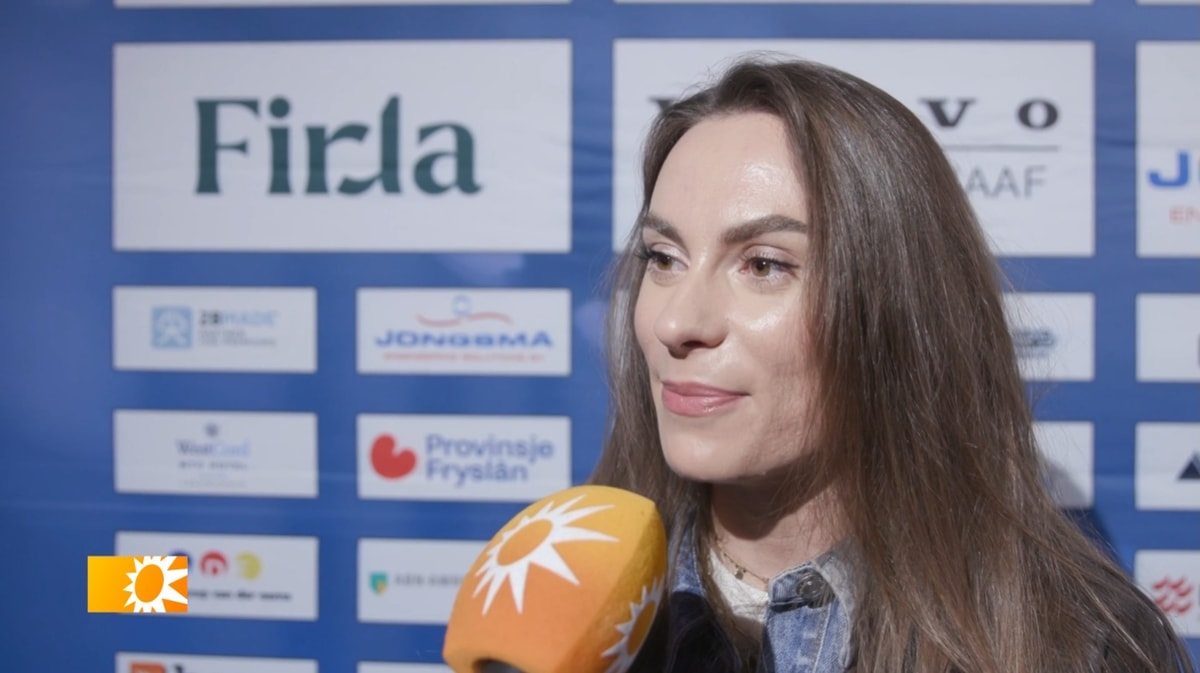 Femke Kok voor de camera van RTL Boulevard