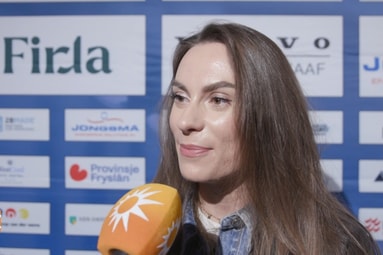 Femke Kok voor de camera van RTL Boulevard