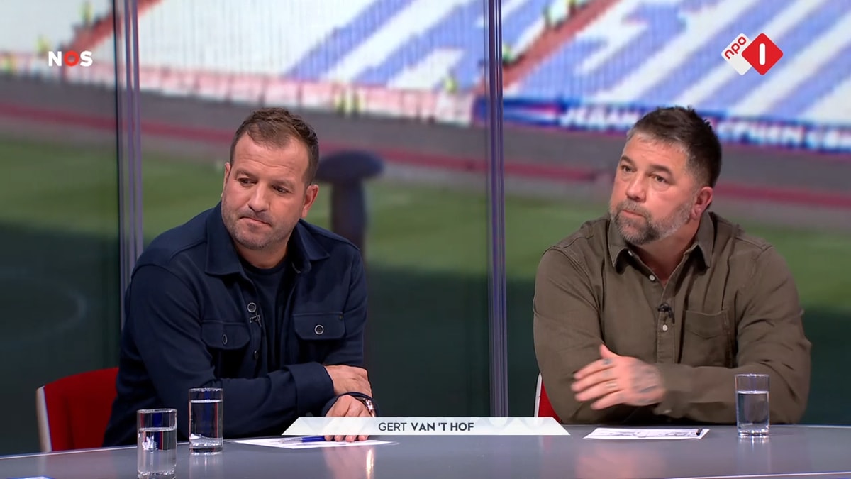 Rafael van der Vaart en Theo Janssen bij de NOS