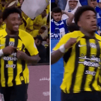 Steven Bergwijn scoort tweemaal