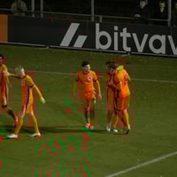 Oranje O19 viert een doelpunt