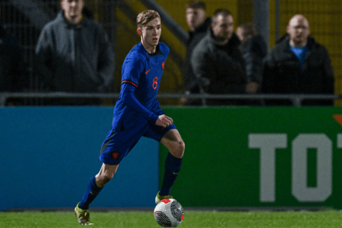 Tygo Land in actie voor Oranje O19