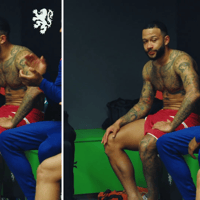 Memphis Depay speecht in kleedkamer Oranje
