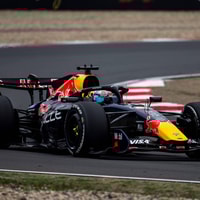 Max Verstappen in de RB22