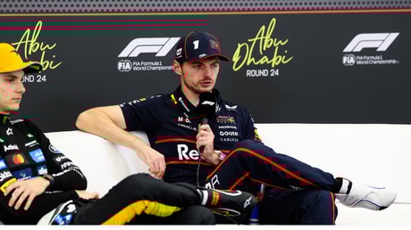 Max Verstappen tijdens de persconferentie