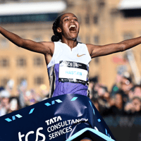 Sifan Hassan wint