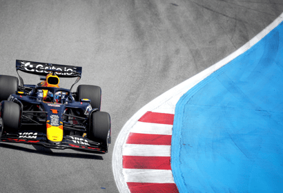 Max Verstappen in zijn RB21