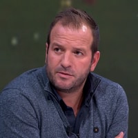 Rafael van der Vaart in de studio van de NOS