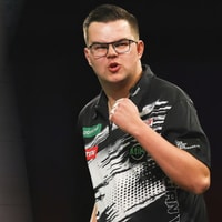 Gian van Veen blijft voorlopig te zien op Viaplay