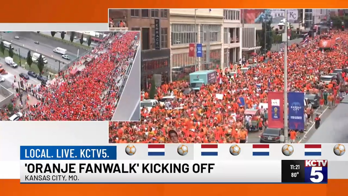 Oranje Fanwalk door Kansas City