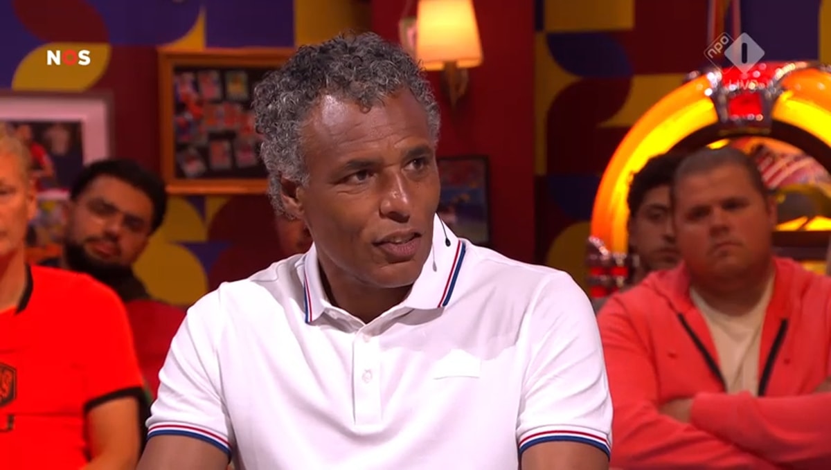 Pierre van Hooijdonk, analist van de NOS