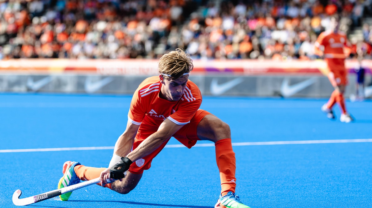 Justen Blok tijdens Nederland - India