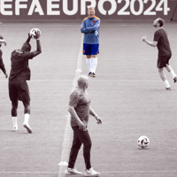 Het Nederlands elftal op een training in Wolfsburg