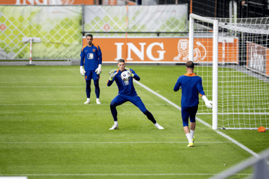 De doelmannen van het Nederlands elftal tijdens de training