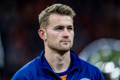 De Ligt draait crisis om in euforie
