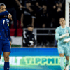 Virgil van Dijk krijgt een rode kaart in het Nations League-duel met Hongarije