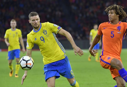 Nathan Aké op archiefbeeld tegen Zweden
