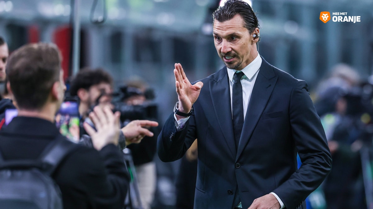Zlatan spreekt Gullit aan in Amsterdam en kraakt behoudende speelstijl Oranje