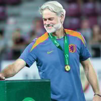 Peter van de Veen na het winnen van het EK