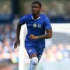 Jorrel Hato in actie bij Chelsea na veelbesproken transfer