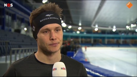 Marcel Bosker voor de camera van de NOS