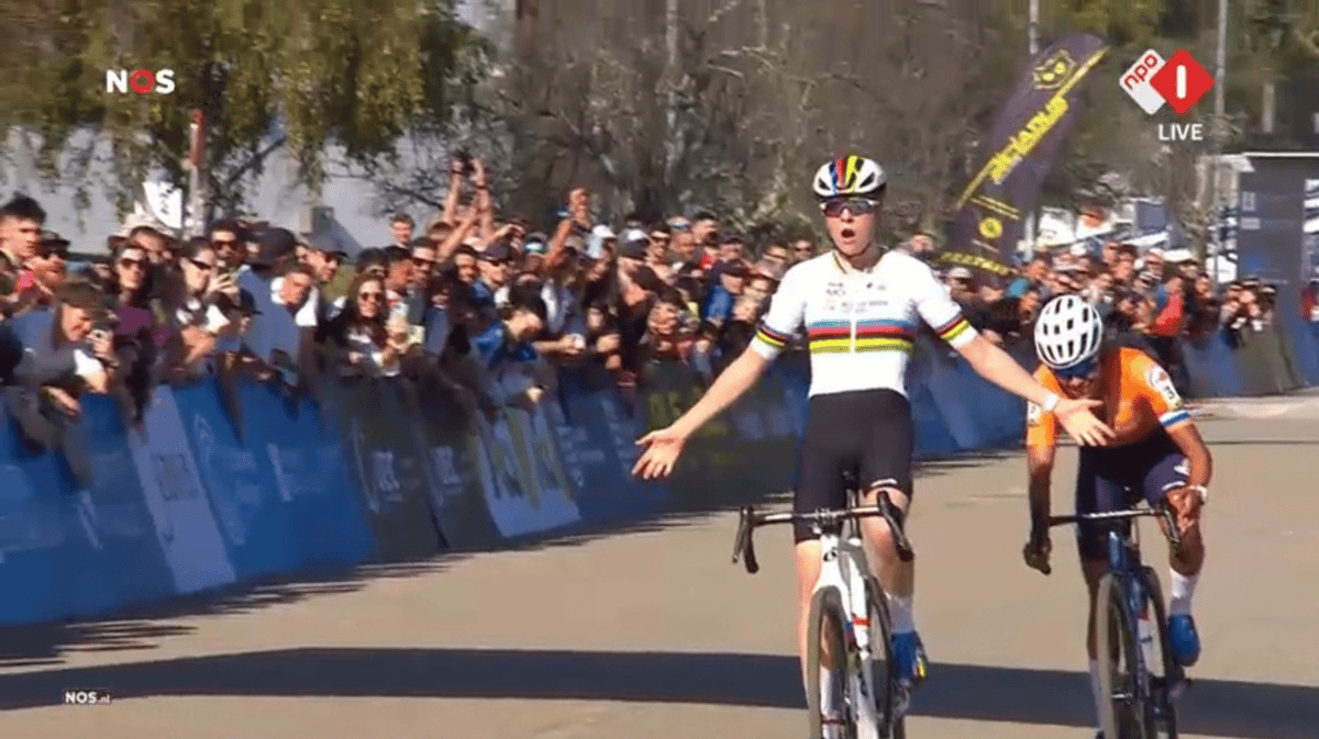 Fem van Empel wint EK veldrijden voor Ceylin del Carmen Alvarado