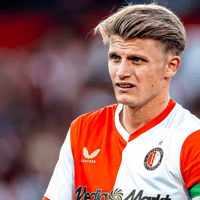 Sem Steijn in het shirt van Feyenoord