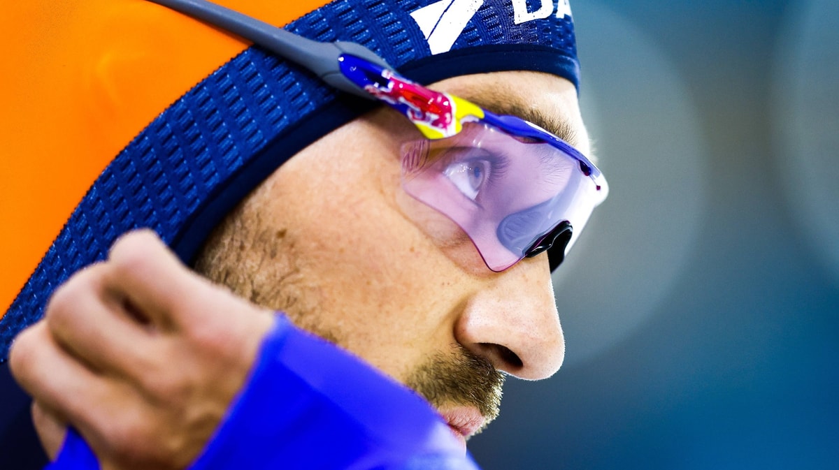 Kjeld Nuis eindigt als tweede op de 1.500 meter bij de wereldbekerwedstrijd in Heerenveen