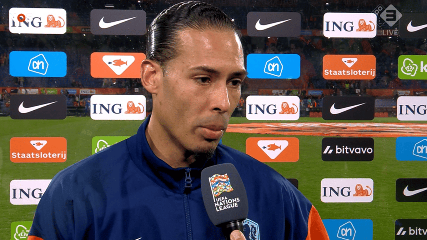 Virgil van Dijk voor de camera van de NOS