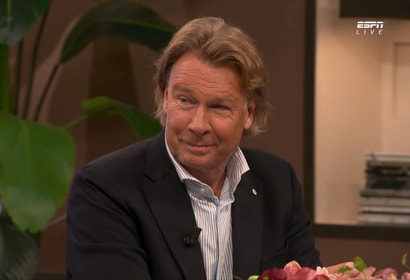 Hans Kraay junior in de studio van ESPN