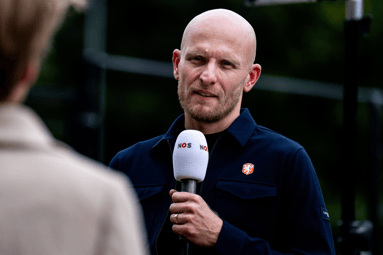 Arjan Veurink, bondscoach van de Oranje Leeuwinnen