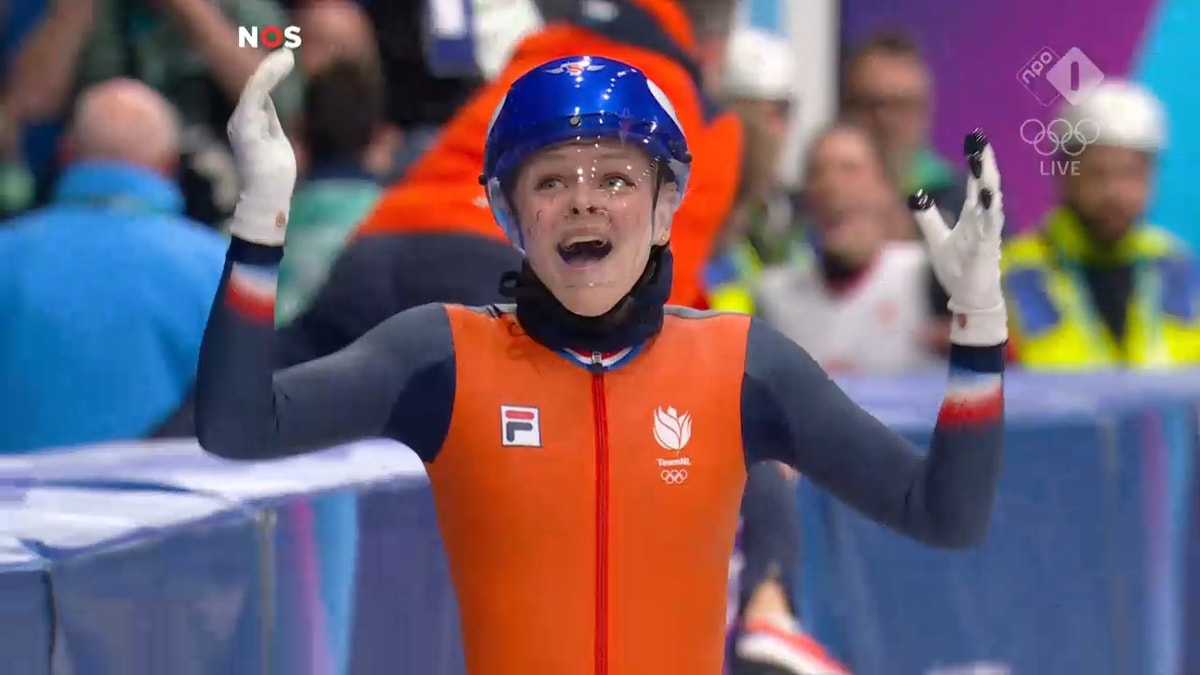Xandra Velzeboer wint 500 meter