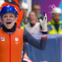 Xandra Velzeboer wint 500 meter