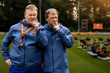 Ronald Koeman en Erwin Koeman bij het Nederlands elftal