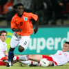 Royston Drenthe in actie bij Jong Oranje