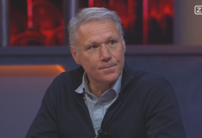 Marco van Basten aan tafel bij Rondo