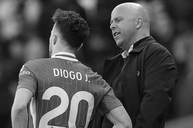 Diogo Jota en Arne Slot