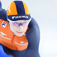 Schaatsster Femke Kok levert kritiek op de mixed relay