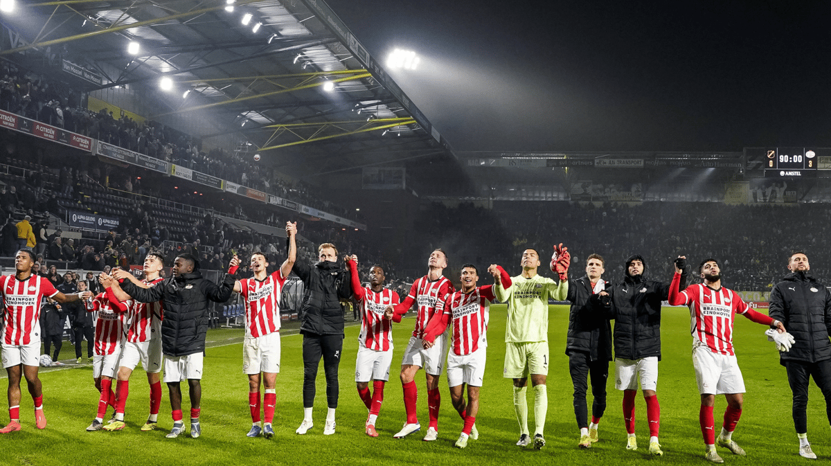 PSV viert een overwinning