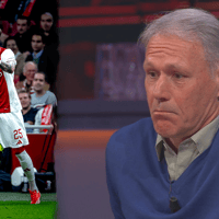 Marco van Basten heeft zich opnieuw kritisch uitgelaten over Brian Brobbey.