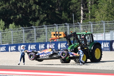 Crash Max Verstappen