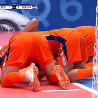 Nederland speelt met 3-3 gelijk tegen Oezbekistan op het WK futsal