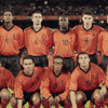 De opstelling van Oranje in het WK-kwalificatieduel met Portugal (11 oktober 2000)