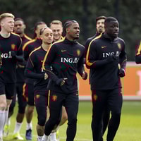Het Nederlands elftal tijdens de training