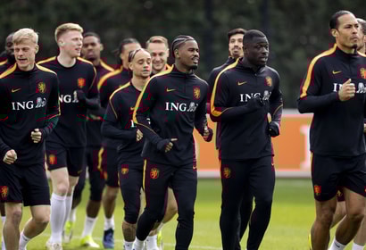 Het Nederlands elftal tijdens de training