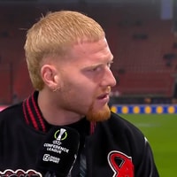 Mexx Meerdink voor de camera van Ziggo Sport