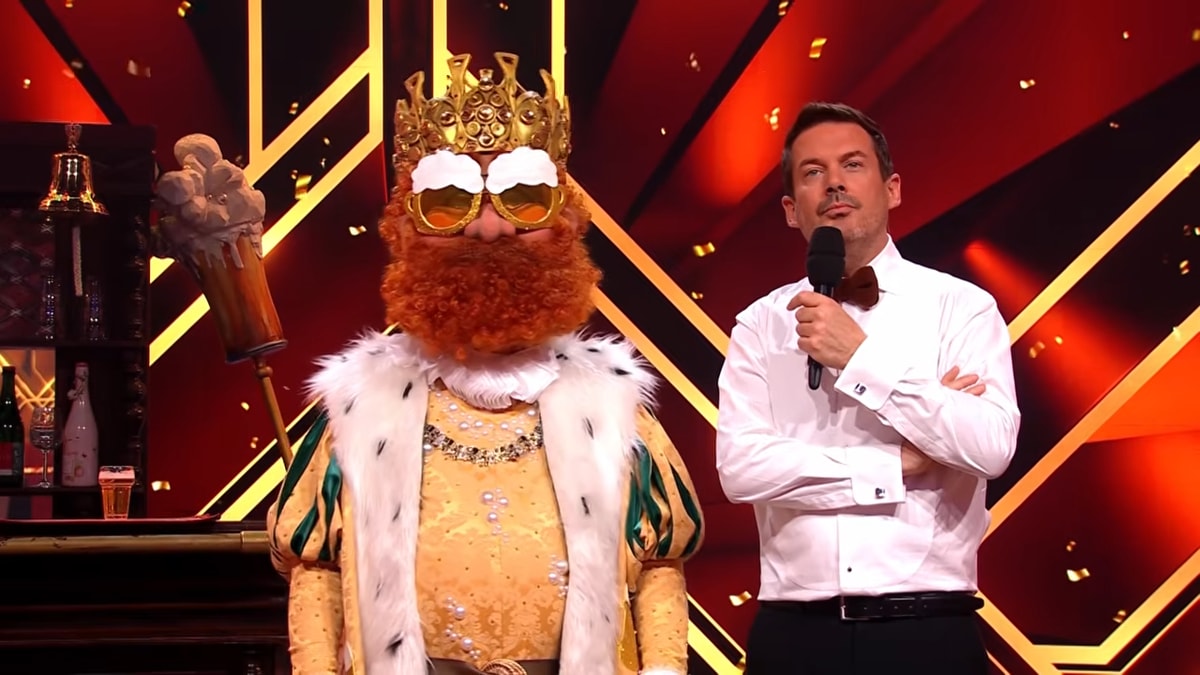 Wesley Sneijder in The Masked Singer