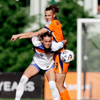 Oranje O19 (vrouwen) geeft vroege voorsprong weg en begint EK teleurstellend